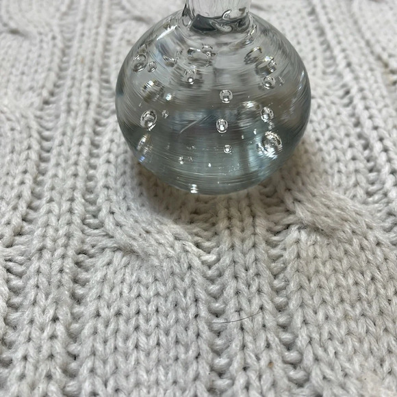 Vtg Small Glass Bud Vase square top Unique bubble bulb Design 5.5”Tall X 1 X 1 - Picture 4 of 7